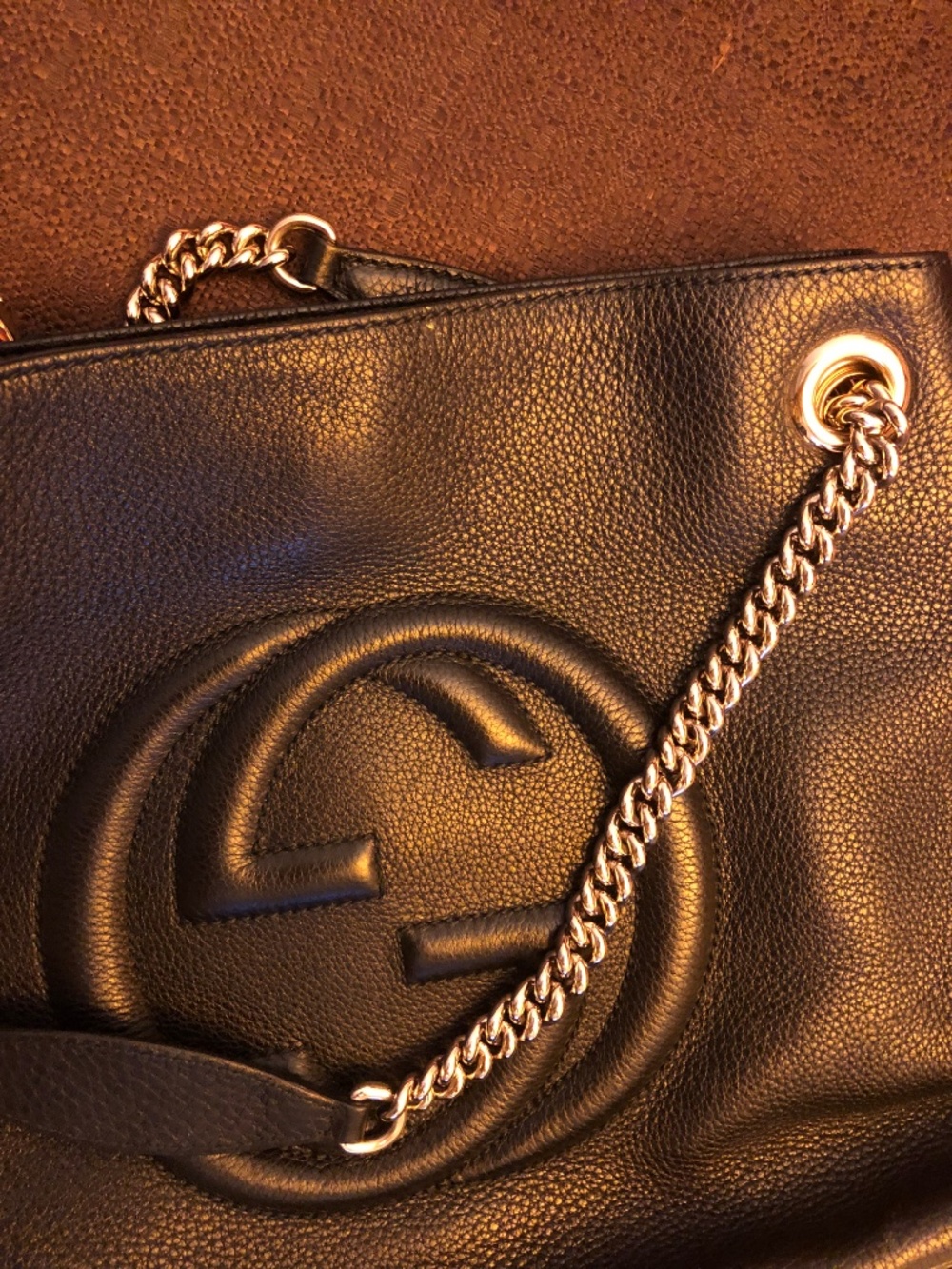 AUTHENTIC GUCCI Black Pebbled Leather Shoulder Bag w/ Gold Chain and Tassel - M
